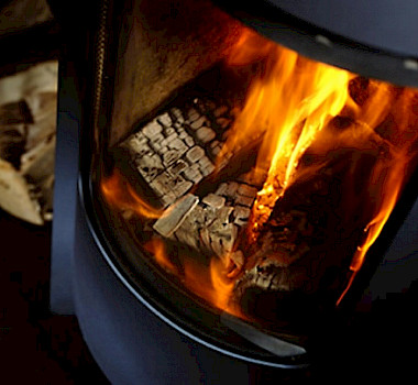 Fire resistant ceramic and borosilicate glass